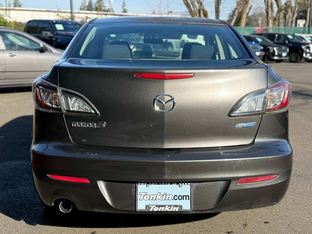 2012 MAZDA Mazda3 i Touring - Image 13