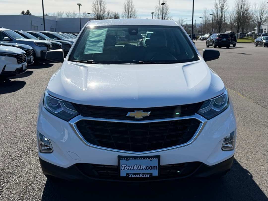 2020 Chevrolet Equinox LS - Image 3