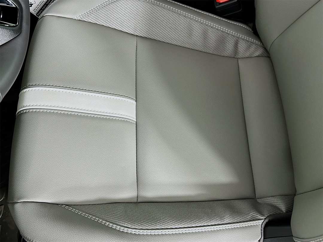 2026 Toyota Camry XSE - Image 19