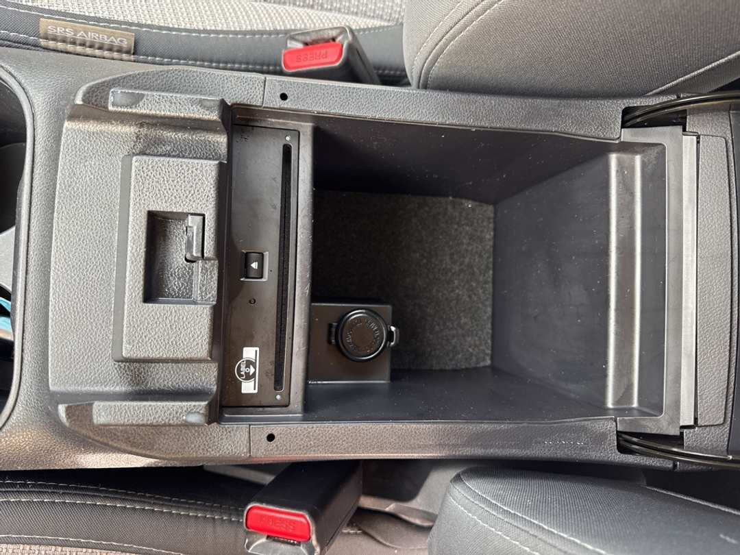 2020 Subaru Outback Premium - Image 26