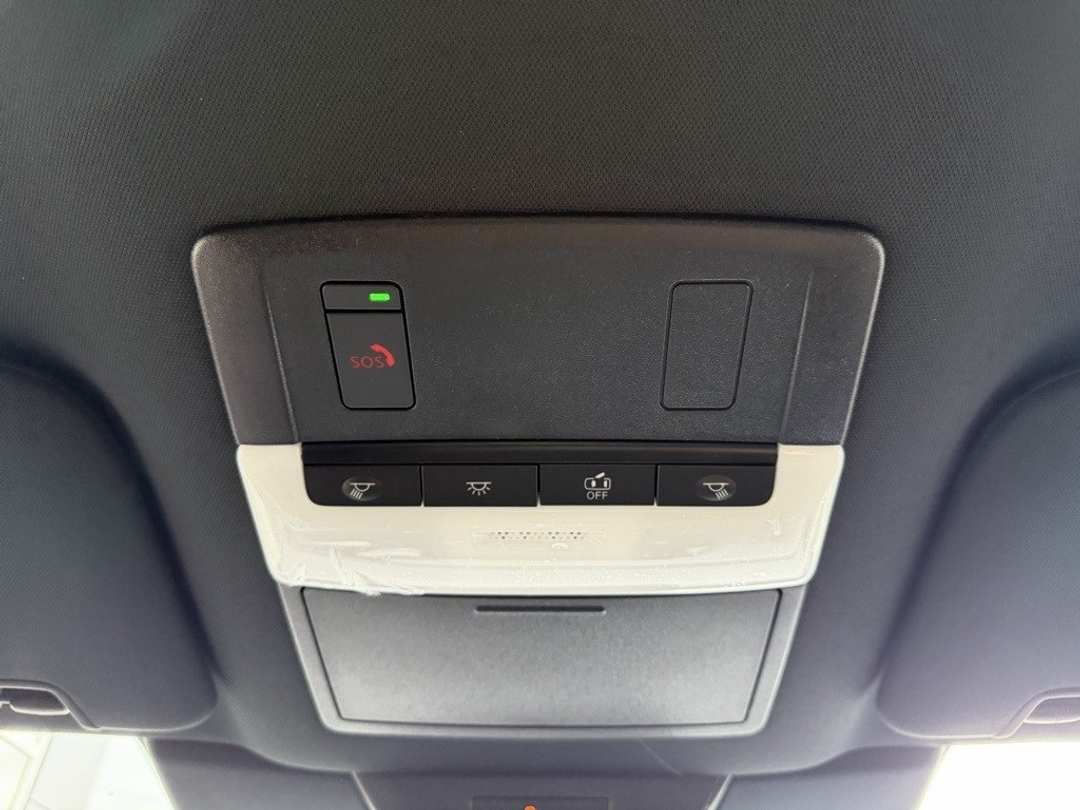 2025 Nissan Pathfinder Rock Creek - Image 27