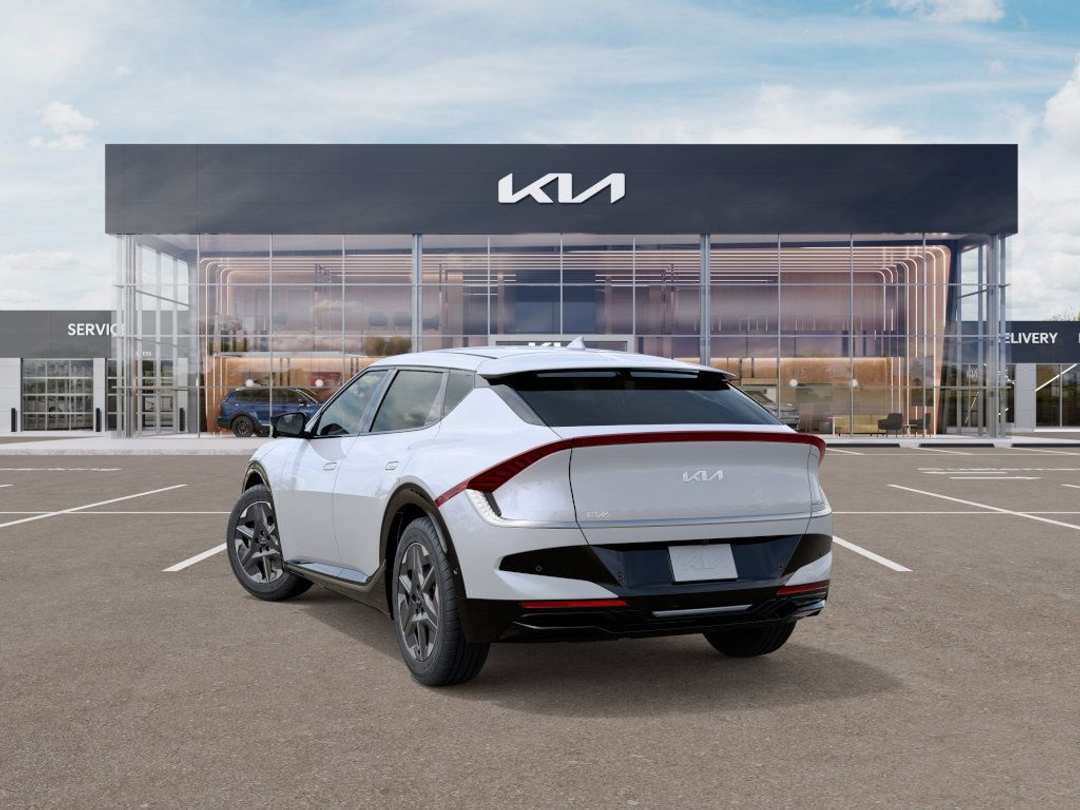 2025 Kia Ev6 Light - Image 4