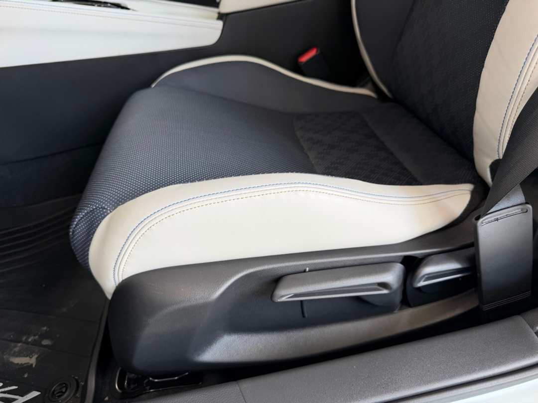 2026 Honda Prelude 2Tone - Image 13