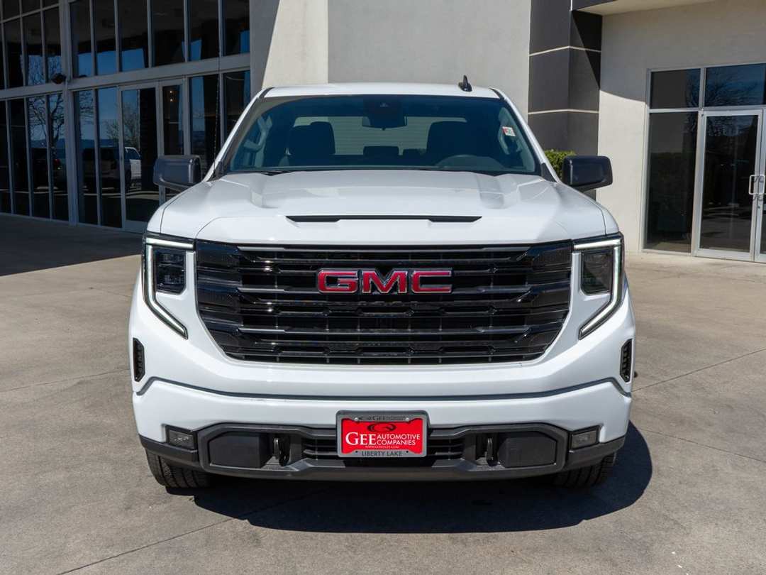 2026 GMC Sierra 1500 Elevation - Image 2