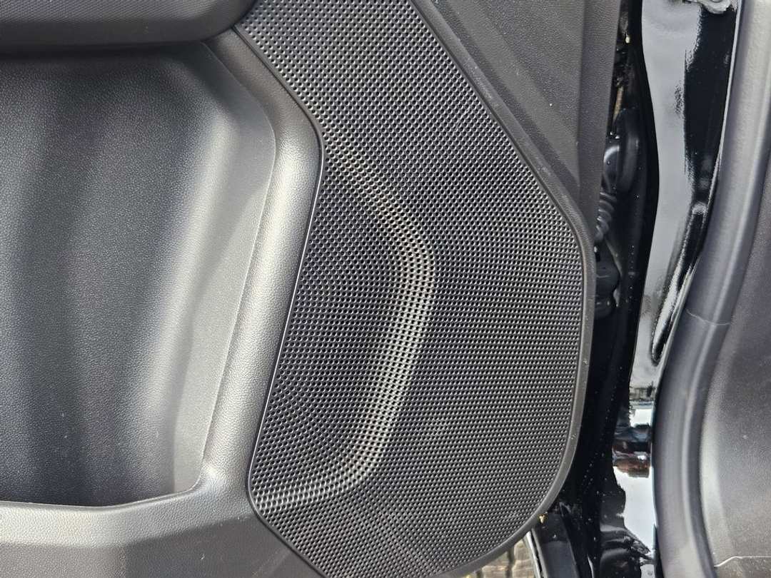 2026 Chevrolet Colorado Trail Boss - Image 12