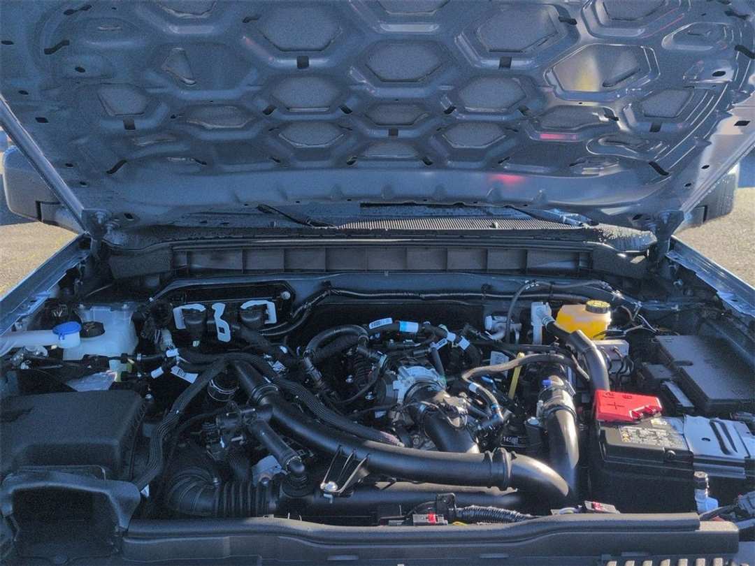 2025 Ford Bronco Heritage Edition - Image 30