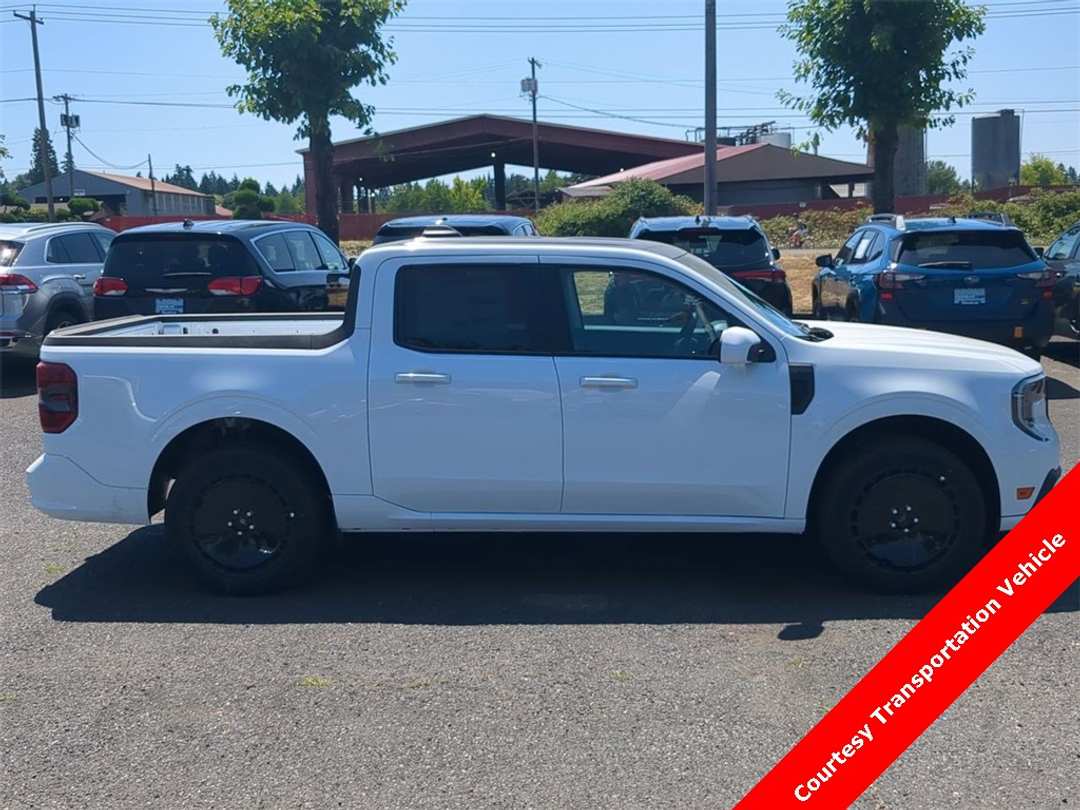 2025 Ford Maverick Lobo Standard - Image 6
