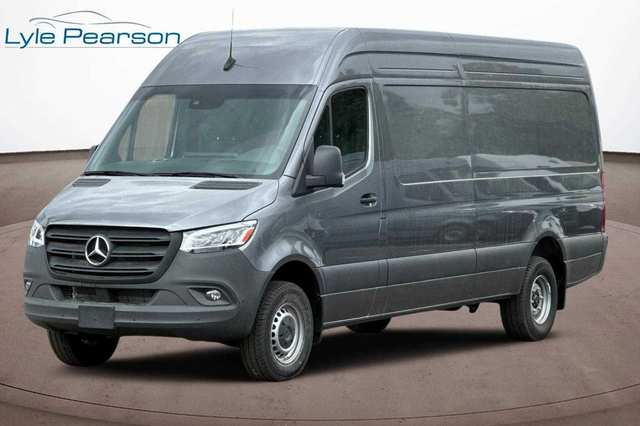 2024 Mercedes-Benz Sprinter 3500 Cargo 170 WB