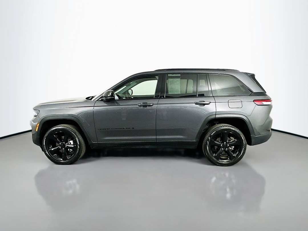 2024 Jeep Grand Cherokee Limited - Image 5