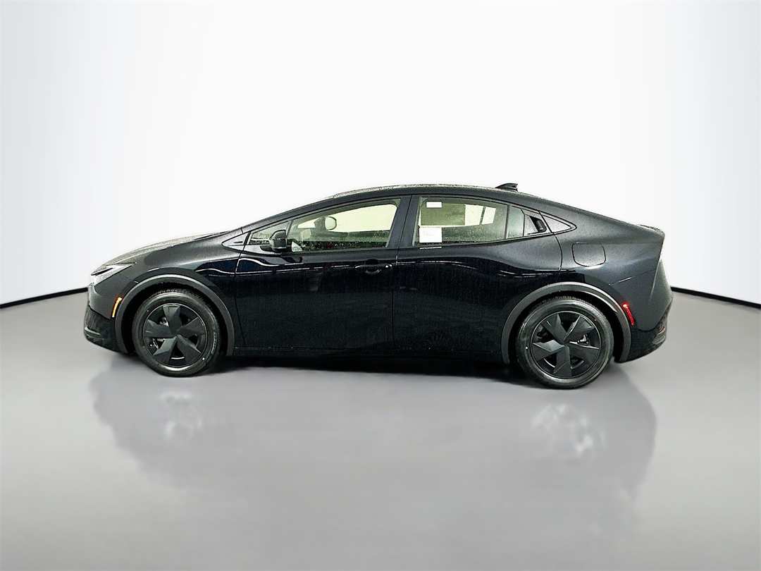 2026 Toyota Prius SE - Image 4