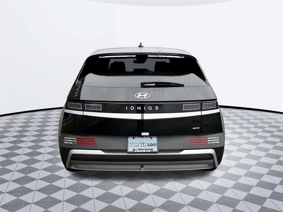 2026 Hyundai Ioniq 5 SE - Image 6
