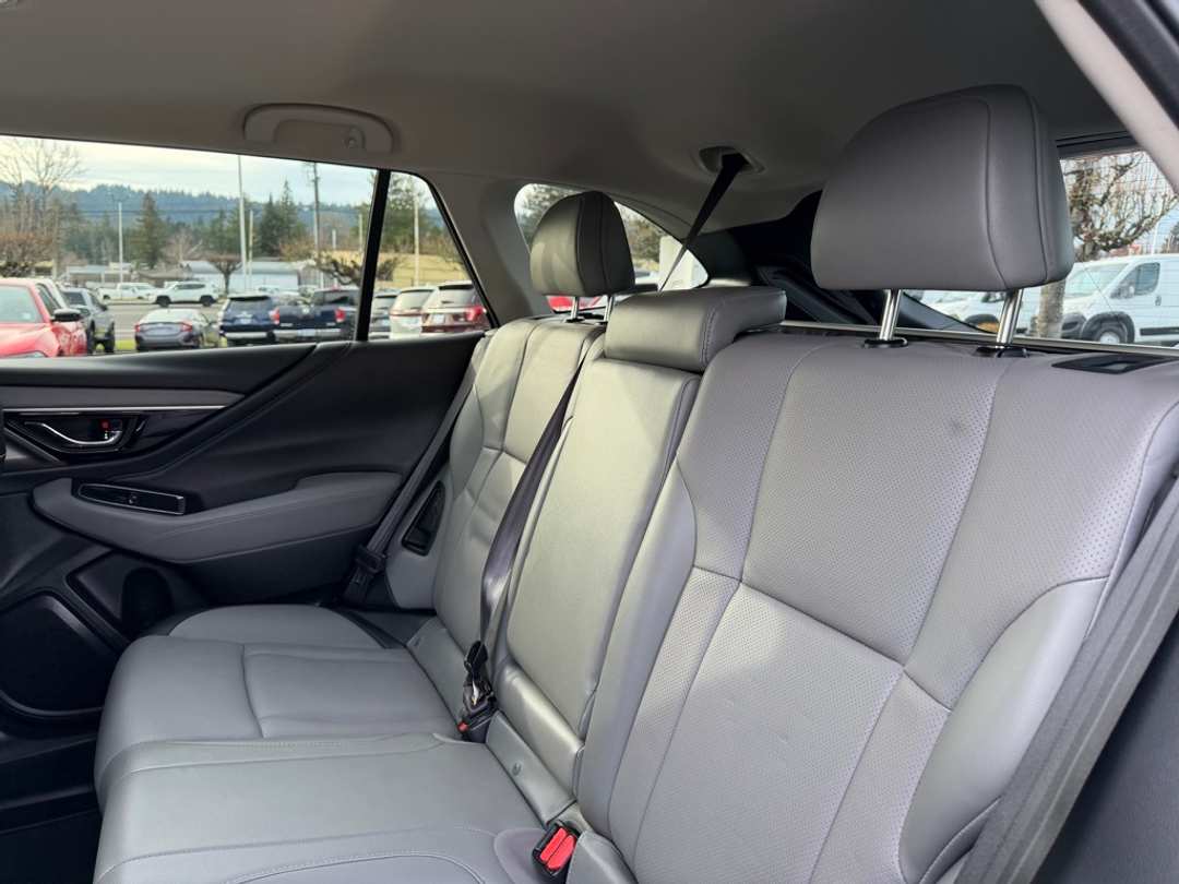 2022 Subaru Outback Limited - Image 30