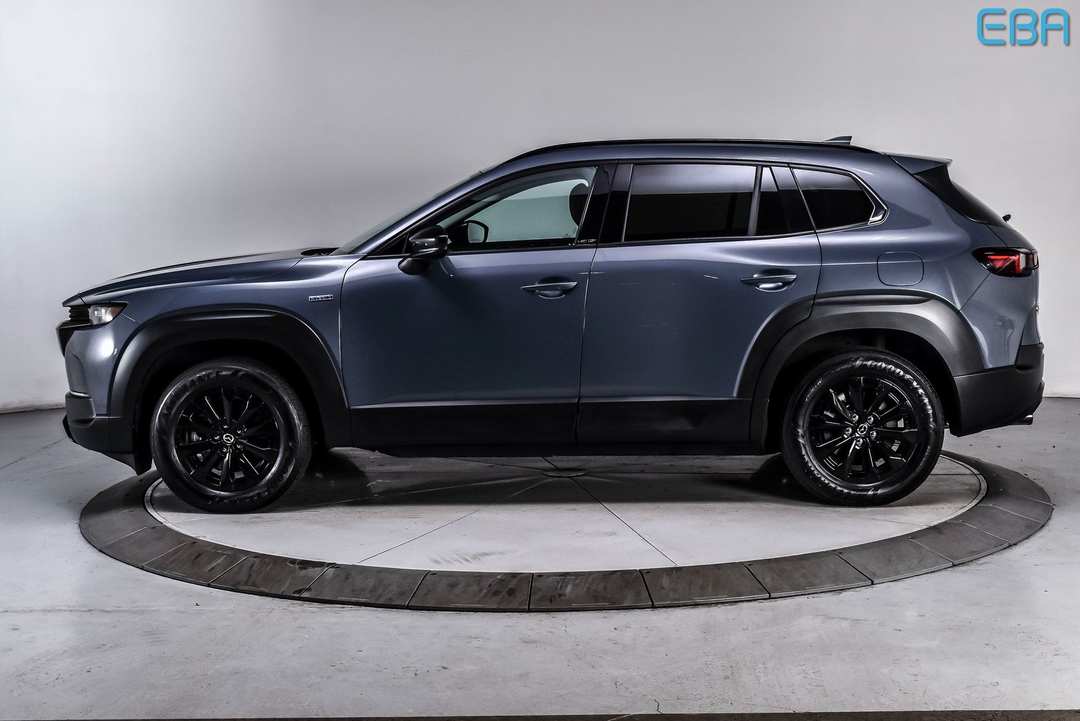 2025 MAZDA Cx-50 Premium - Image 3