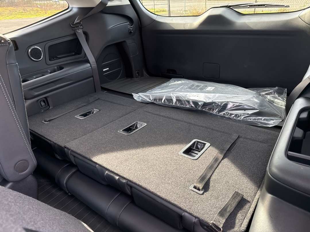 2026 Subaru Ascent Limited - Image 20