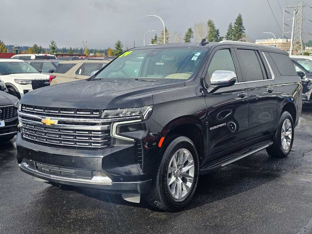 2024 Chevrolet Suburban Premier - Image 3