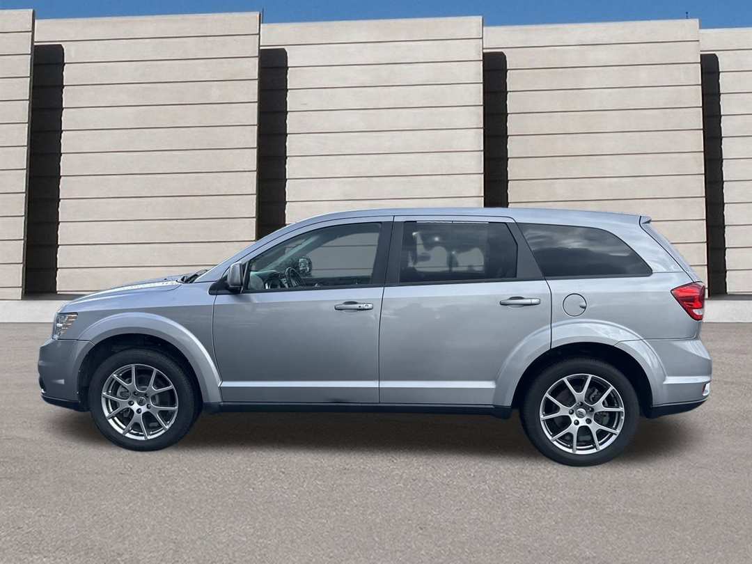 2019 Dodge Journey GT - Image 2