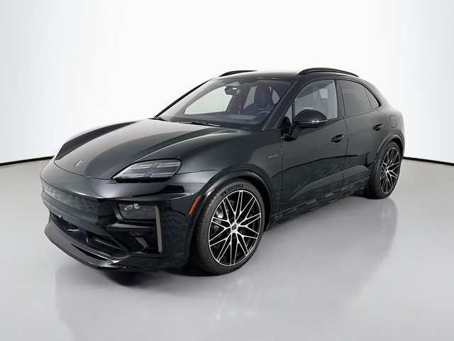 2025 Porsche Macan Turbo