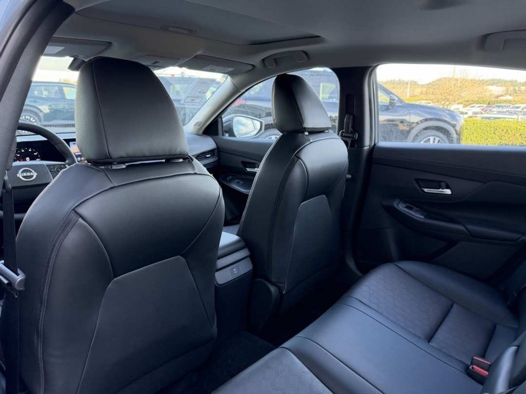 2026 Nissan Sentra SR - Image 33