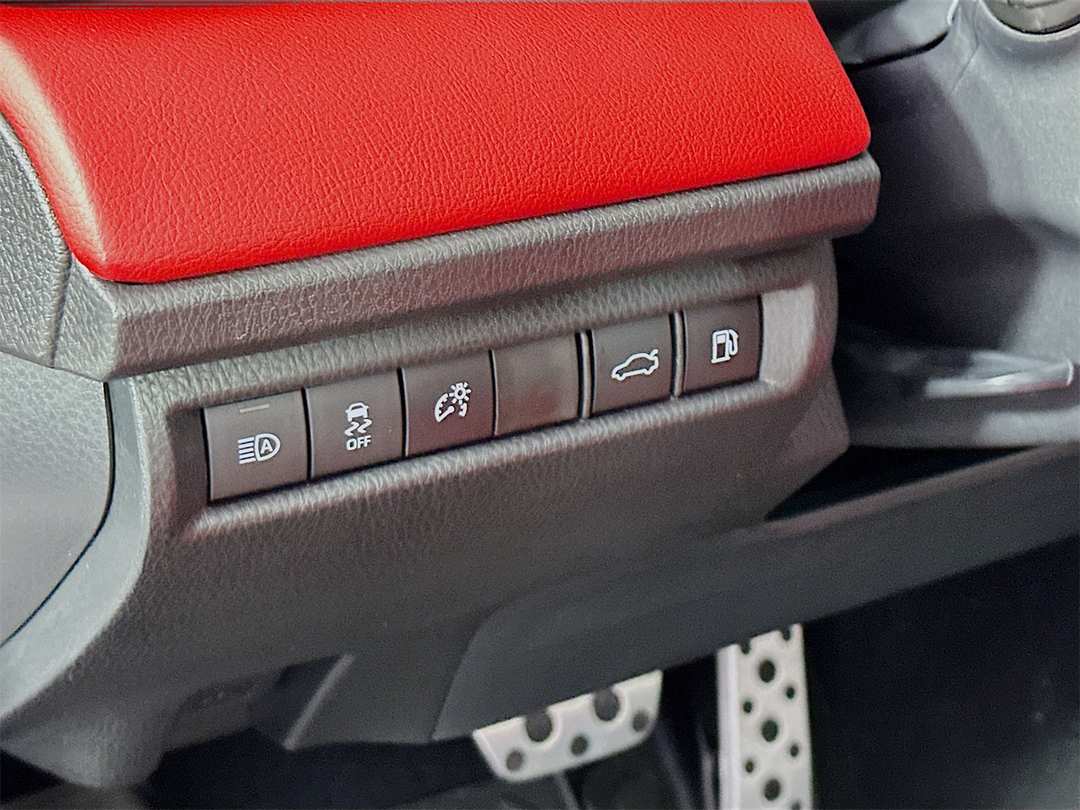 2026 Toyota Camry XSE - Image 10