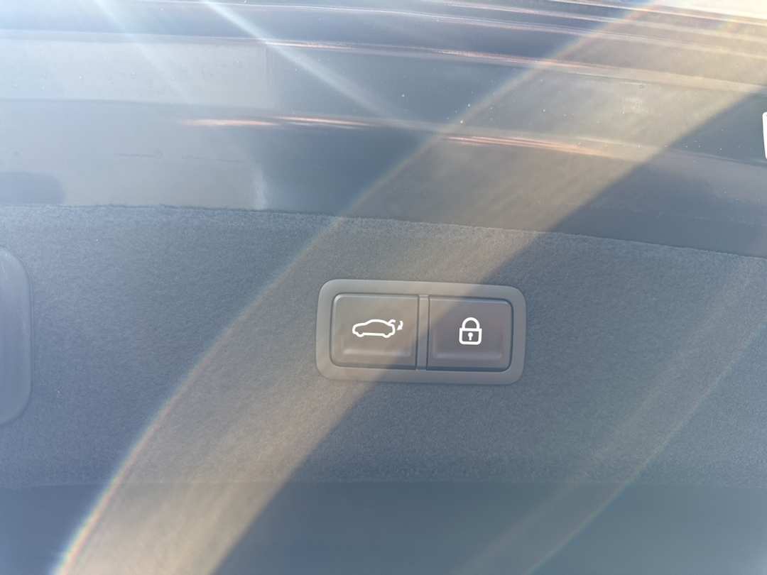 2026 Genesis G80 3.5T - Image 14