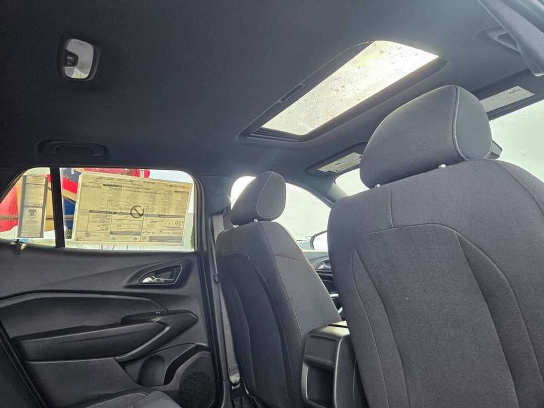 2026 Chevrolet Trax 1RS - Image 34