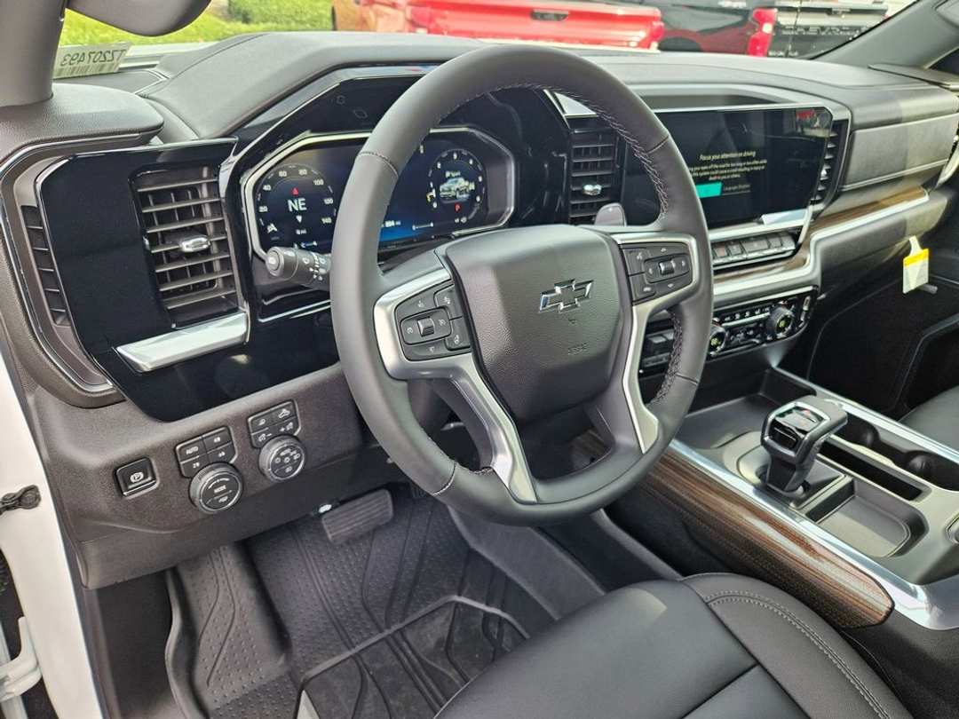 2026 Chevrolet Silverado 1500 RST - Image 13