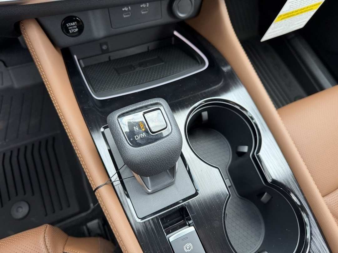 2026 Nissan Rogue Platinum - Image 24