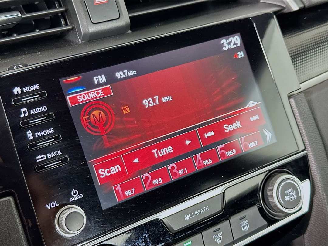 2019 Honda Civic Sport - Image 15