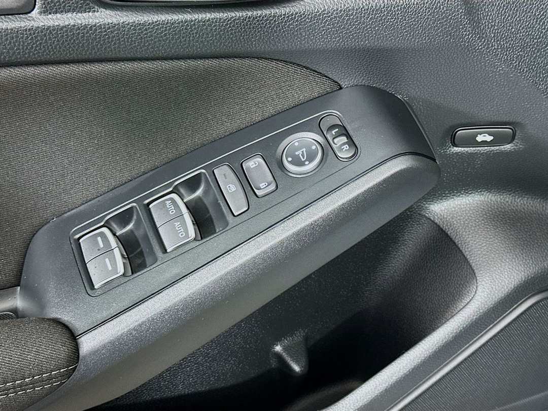 2026 Honda Civic Sport - Image 17