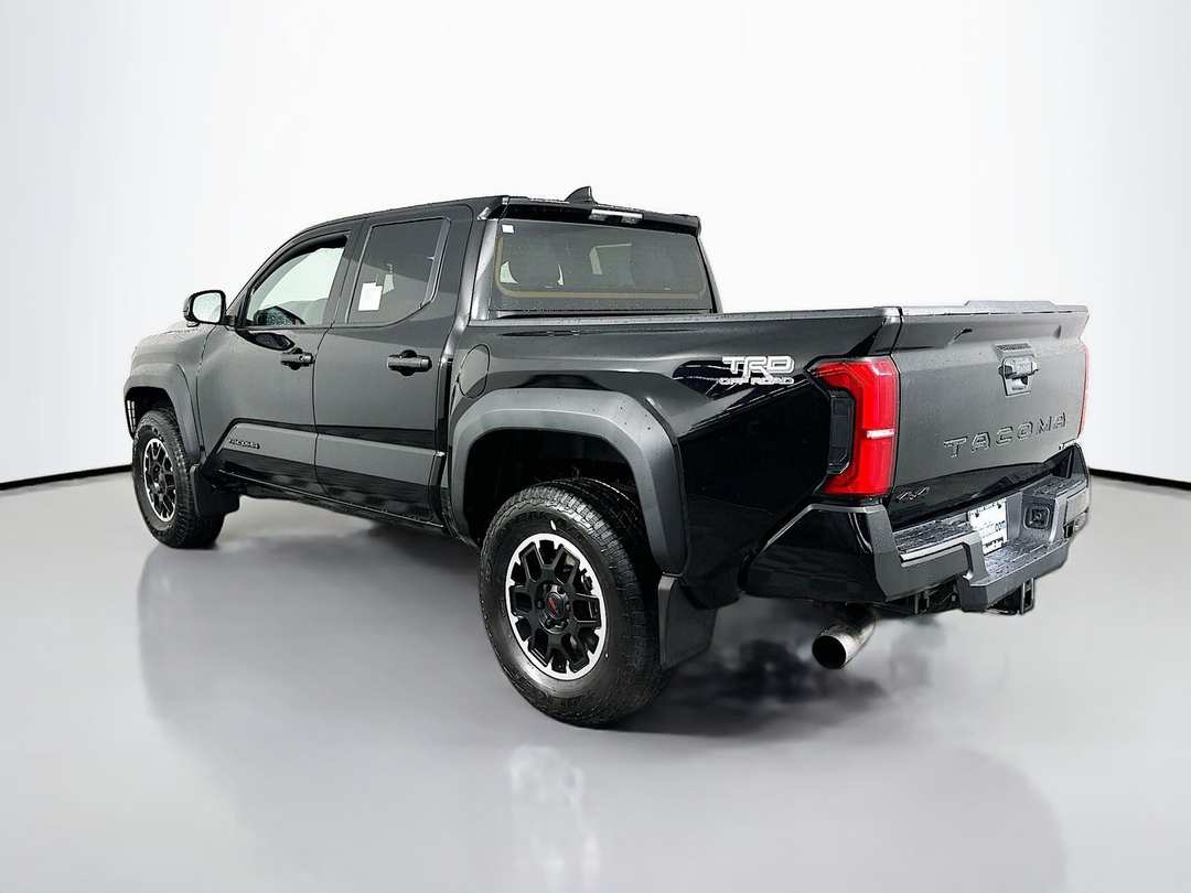 2026 Toyota Tacoma TRD Off Road - Image 5