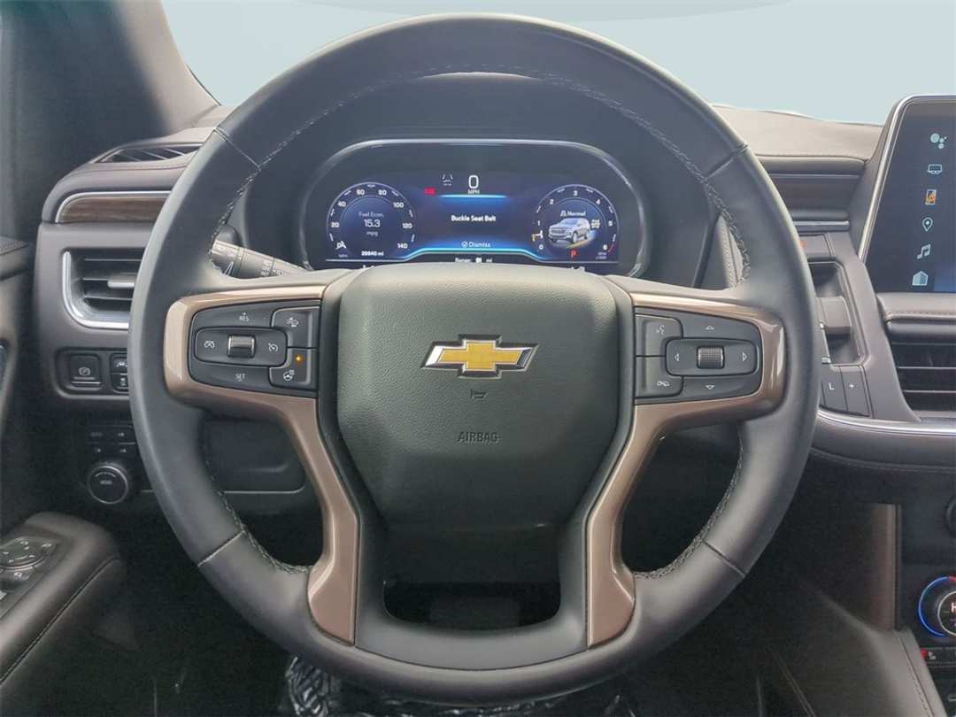 2023 Chevrolet Suburban High Country - Image 14