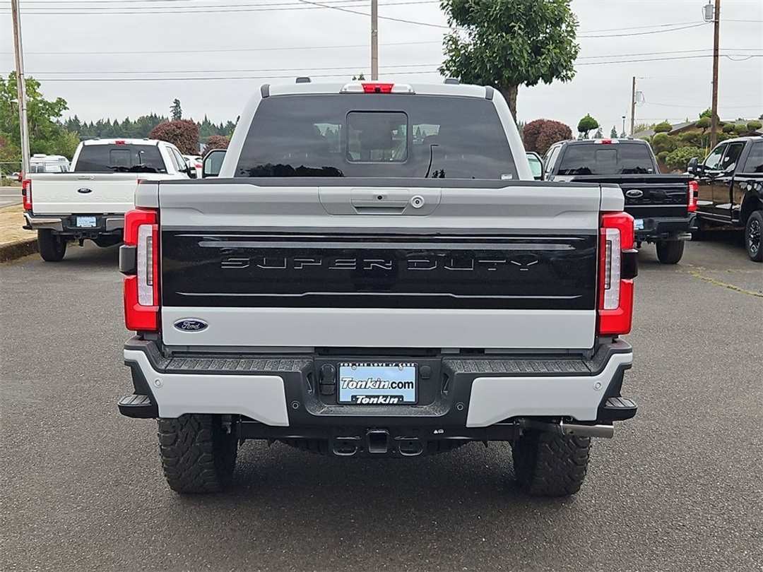 2026 Ford F-250Sd Platinum - Image 4