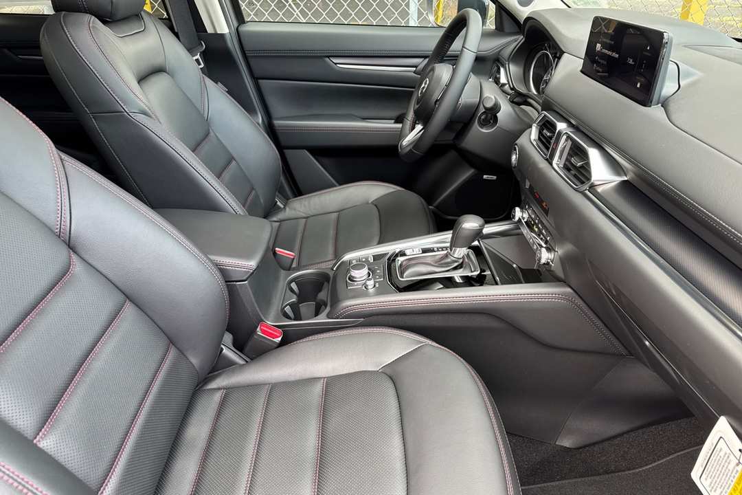 2025 MAZDA CX-5 2.5 S Carbon Edition - Image 16