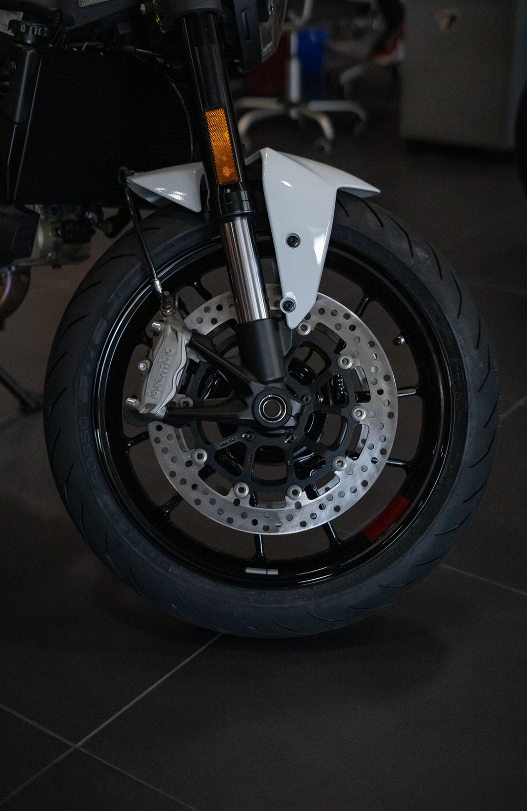 2025 Ducati Monster + - Image 6