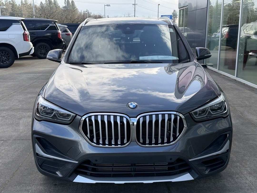 2020 BMW X1 xDrive28i - Image 3