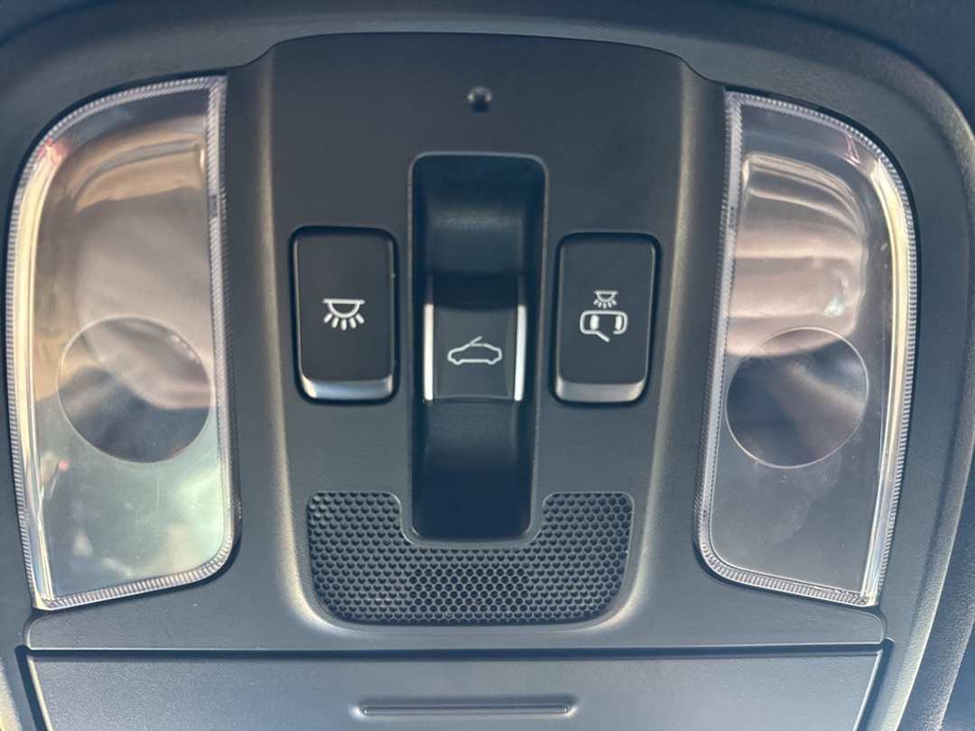 2019 Kia Stinger GTS - Image 39