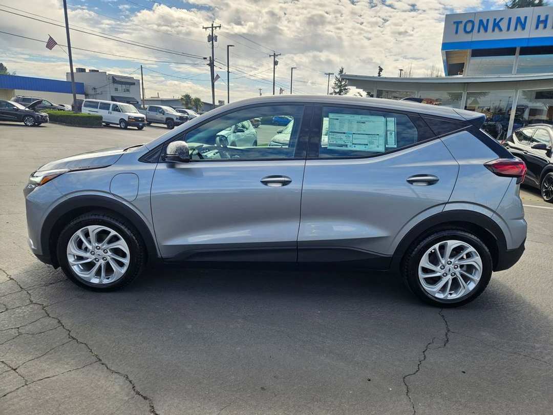 2027 Chevrolet Bolt Ev LT - Image 3