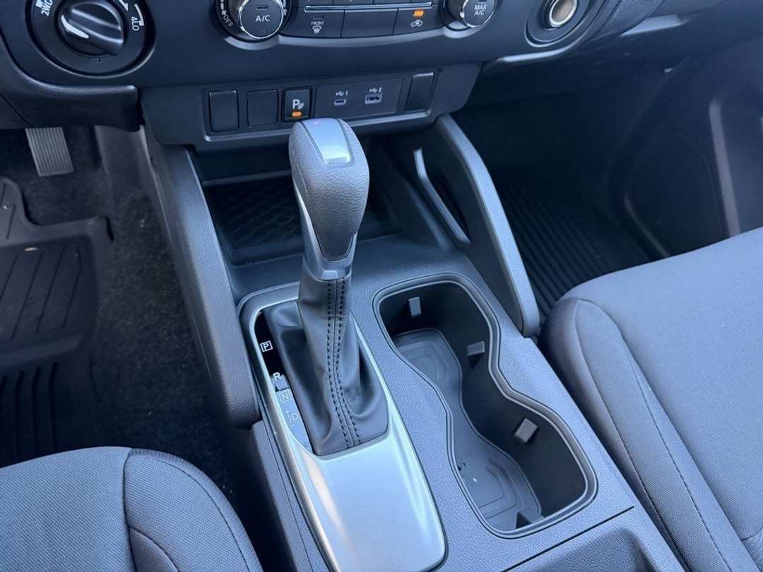 2026 Nissan Frontier S - Image 23
