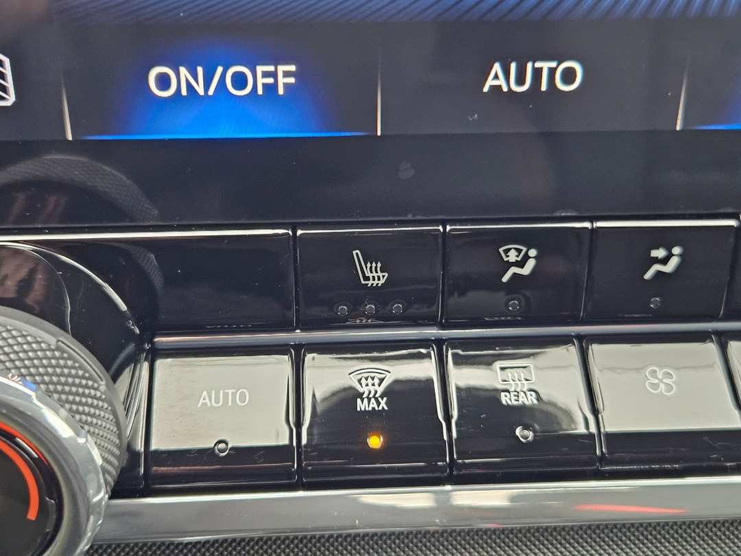 2026 Chevrolet Colorado Z71 - Image 25