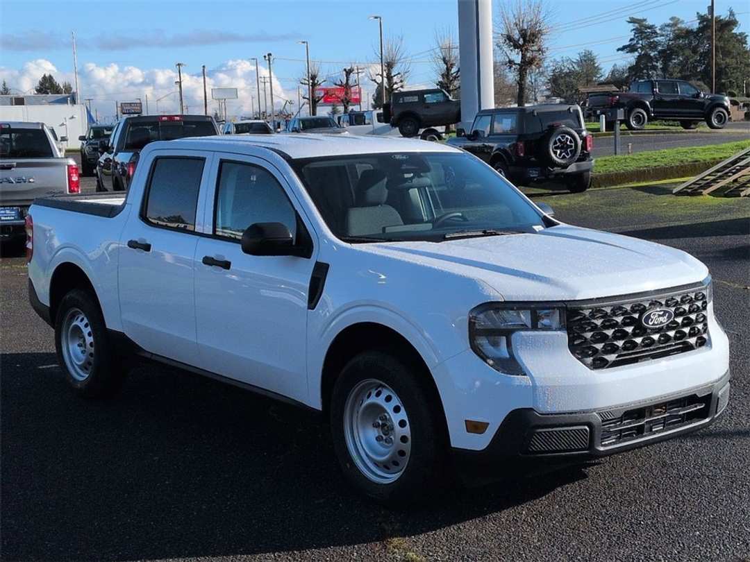 2026 Ford Maverick XL - Image 7