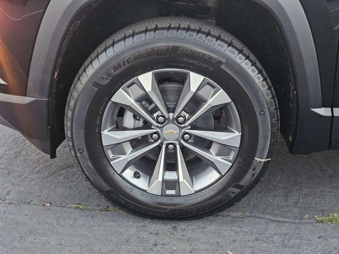 2026 Chevrolet Equinox LT - Image 38