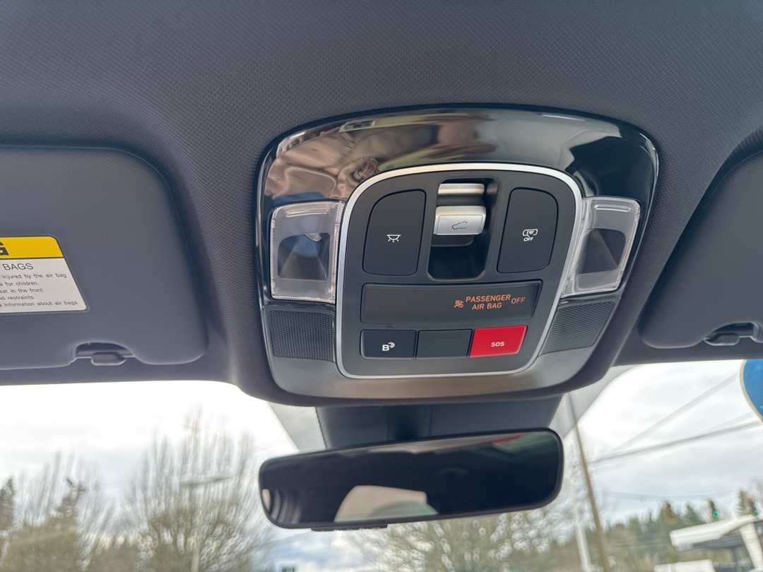 2025 Hyundai Tucson Limited - Image 35