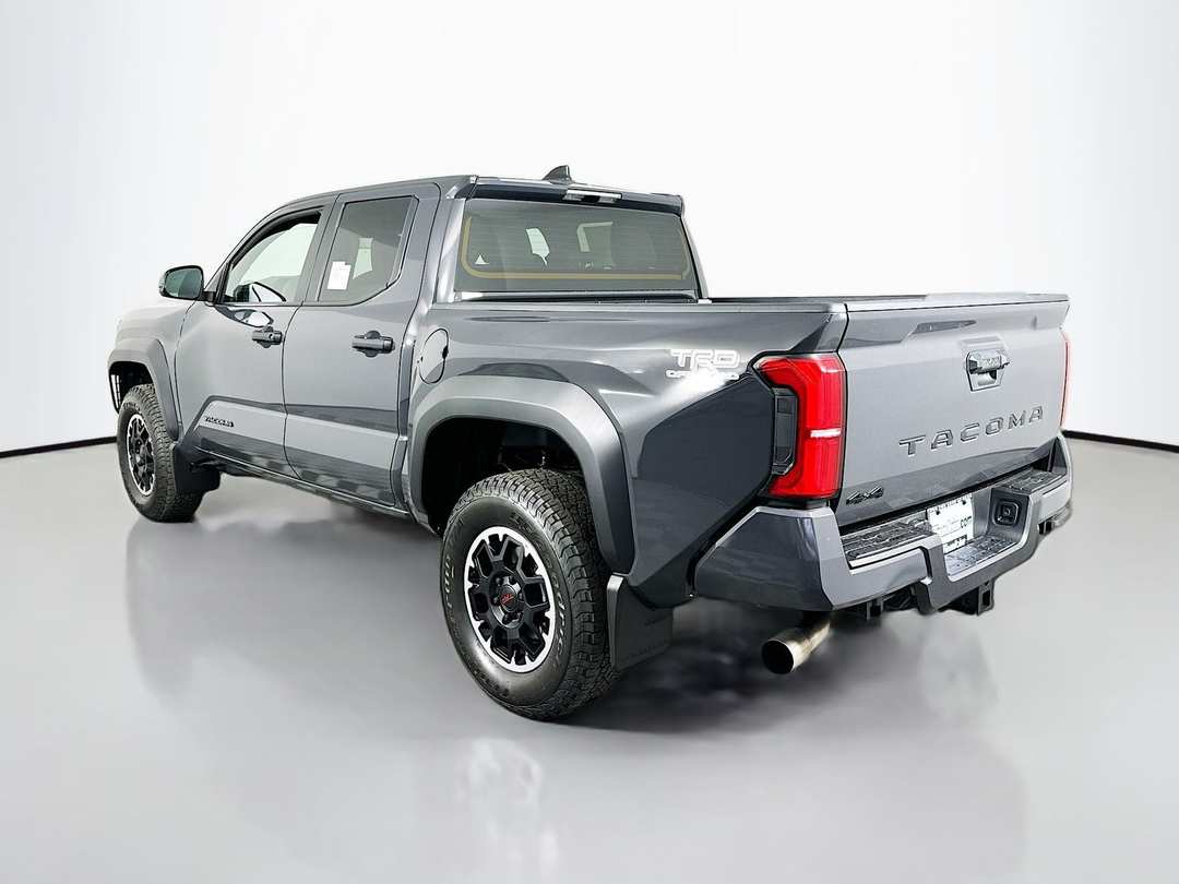 2026 Toyota Tacoma TRD OffRoad - Image 5