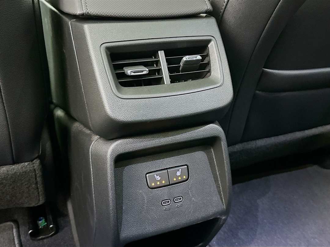 2026 Chevrolet Equinox Ev RS - Image 26