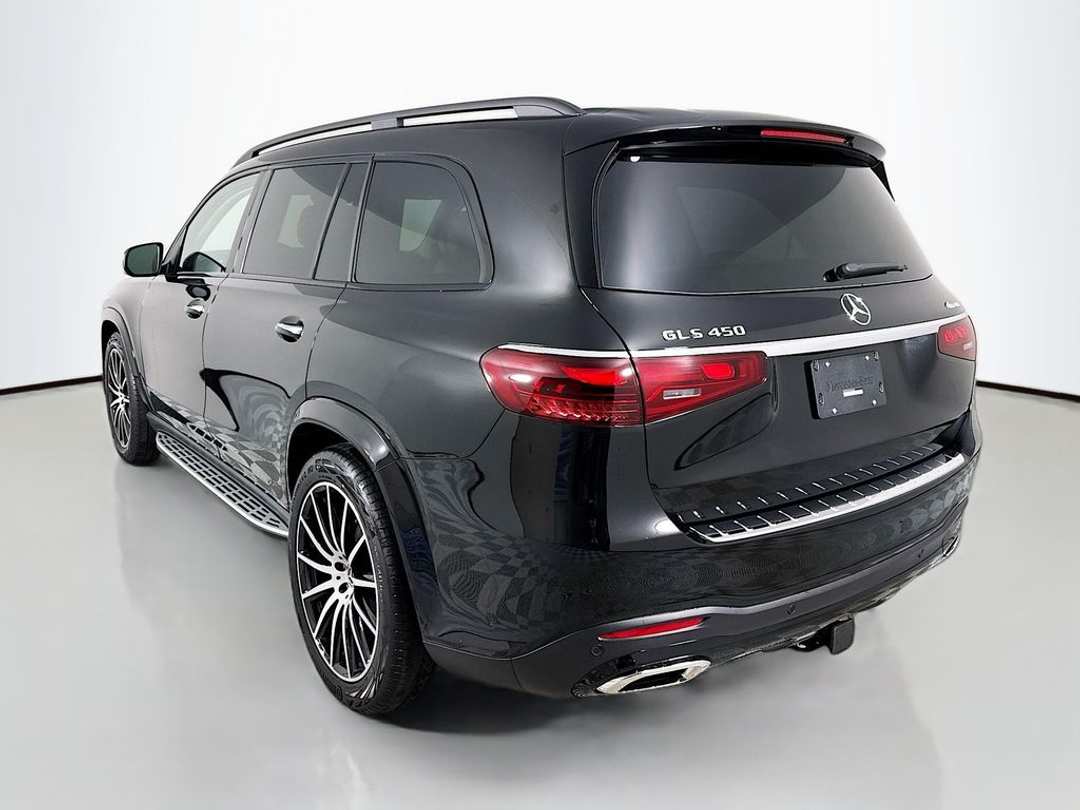 2026 Mercedes-Benz GLS GLS 450 - Image 3