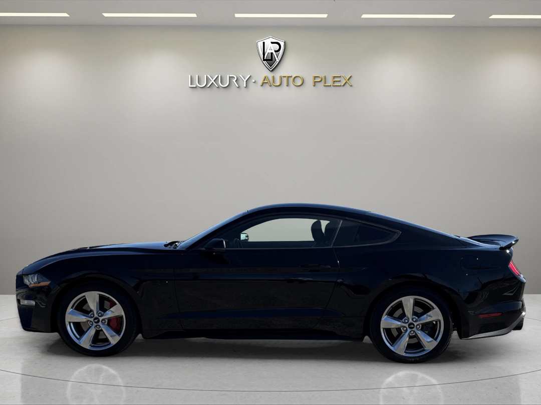 2018 Ford Mustang GT PREMIUM 2D 6 SPEED MANUAL ONLY 34,000 MILES - Image 2