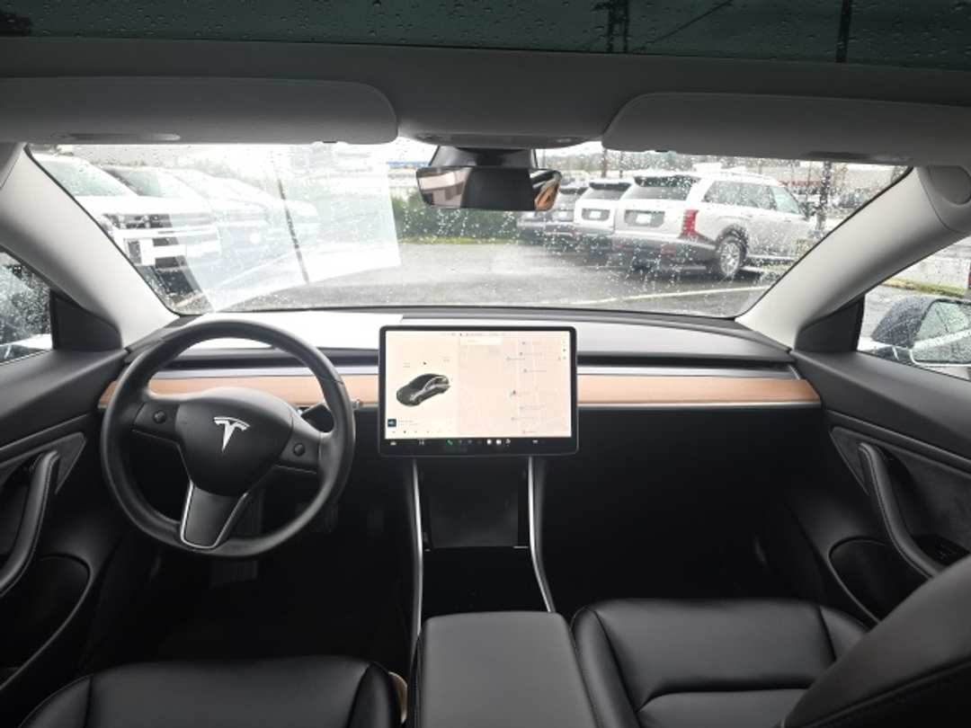 2019 Tesla Model 3 Long Range - Image 26