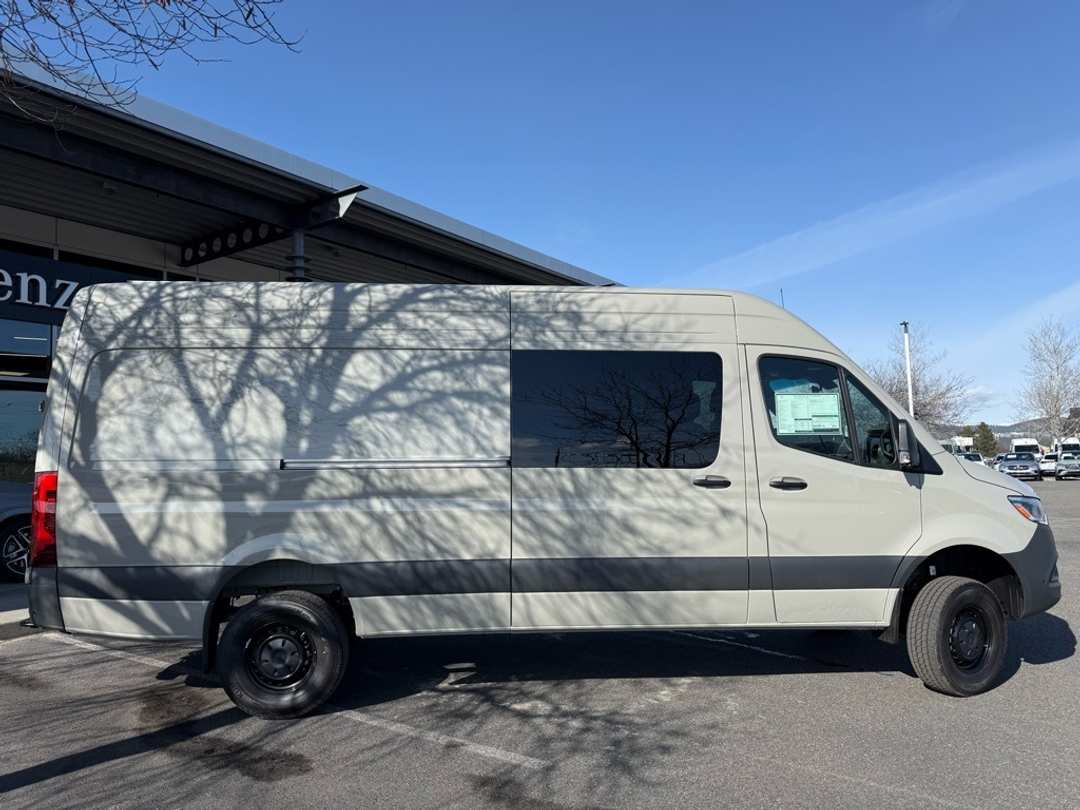 2026 Mercedes-Benz Sprinter 2500 Cargo 170 WB - Image 18