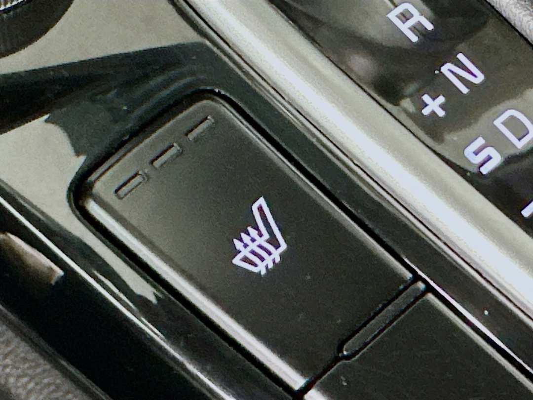 2021 Kia Seltos SX - Image 22