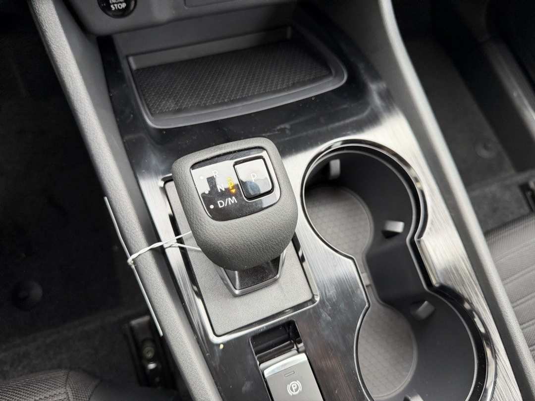 2026 Nissan Rogue Rock Creek - Image 23